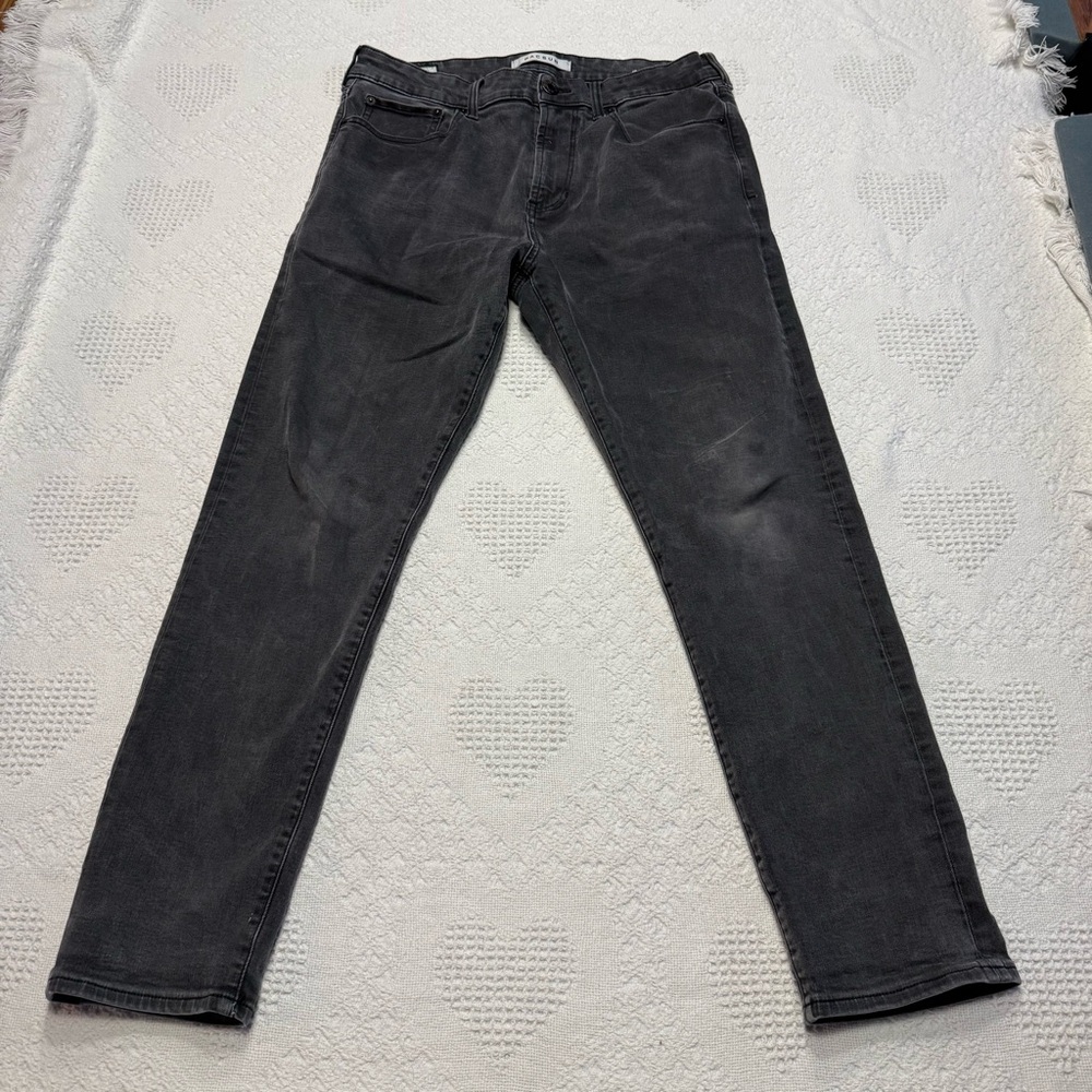 PacSun Slim Taper Black Denim Jeans (32x30)